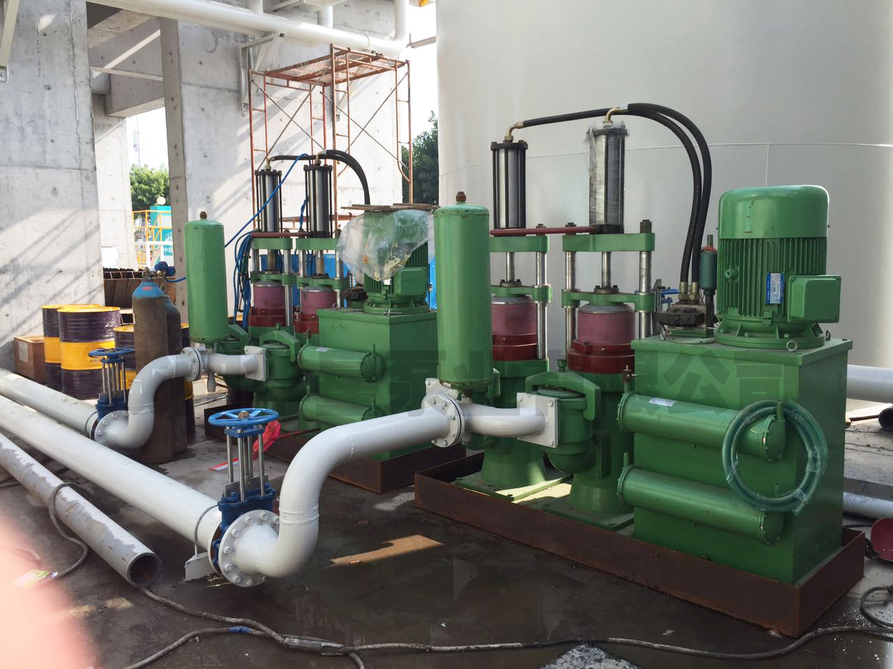 華星陶瓷柱塞泵盾構(gòu)污泥使用現(xiàn)場(chǎng)-03